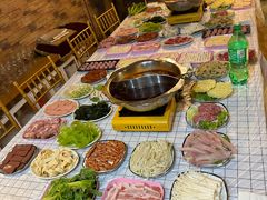 -玩坞轰趴馆·户外团建聚会主题生日派对馆(世豪广场店)