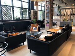 -光海书局(南京东路第一百货店)
