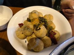 -蜗牛小馆醉乡民谣云南菜(惠新西里店)