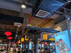 -八一路好吃街(雨田商务大厦店)