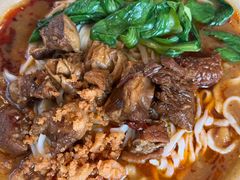 红烧牛肉面-方铲铲·成都板凳面(滨江银泰店)