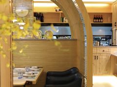 -樾餐厅泰式海鲜火锅(民歌湖店)