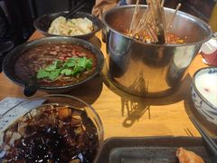 红油抄手-归蜀第成都串串料理(梅花路店)