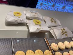 -嘉华鲜花饼·现烤(昆明老街店)