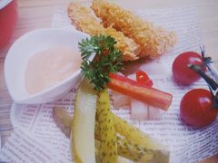 酸黄瓜圆舞曲-晃晃悠悠酒肉合作社