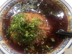 肥肠米粉-永华米粉(总店)