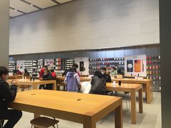 -Apple零售店(华贸购物中心店)