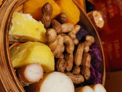 -野山舂·贵州现舂酸汤火锅(鸿通城店)