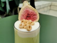 一整颗牛油果奶昔-Catch Bagel(芳草地店)