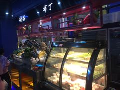自助取餐区-苏格里岛自助烧烤百汇