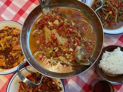 -笨豆腐居民楼菜馆•江西小炒(天津开发区店)