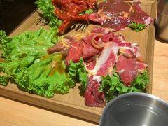 -极简·炭火烤肉主题餐厅·龙虾烧烤·烤羊排(宝龙店)