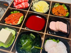 -海底捞火锅(高新万达店)
