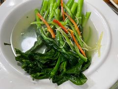 盐水菜心-大富蚝乌东哥饭店·石锅鱼杂·柠檬鸭(革新路店)
