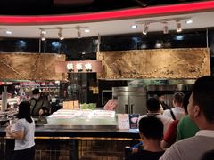 -四海一家自助餐(益田假日广场店)