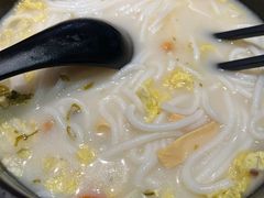 -大鼓米线(浦东长泰店)