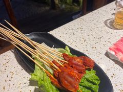 -二荆条·蜀鲜汇城市森林火锅