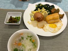-安徽饭店·白鹭阁自助餐厅(梅山路店)