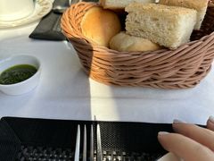 -福楼毕斯罗F Bistronome(国贸商城约会地标景观店)