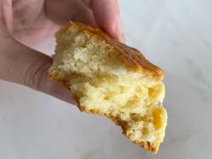 松饼-SKROLL卡特司库·蛋糕定制·生吐司·司康(古北程家桥店)
