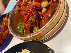 -红盔侠小龙虾(海宁银泰店)