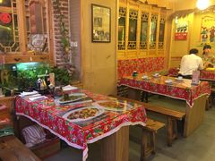 -闯关东东北农家菜(崂山石老人店)