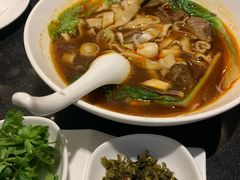 牛肉面-鹿港小镇(金虹桥国际中心店)