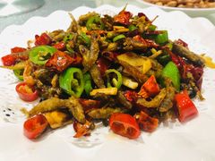 麻辣小黄鱼-新享乐海鲜(翠华路店)