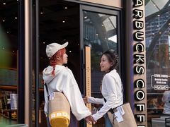-星巴克臻选(万象前海店)