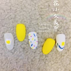 -笑美甲美睫工作室