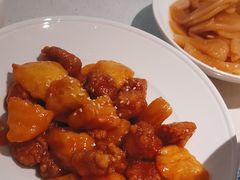 -小鱼小牛(世欧广场店)