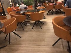 -WOLFGANG PUCK KITCHEN & BAR(迪士尼小镇店)