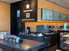 -星巴克臻选(上海长风大悦城店)