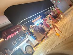 -涨巢·潮玩水疗局