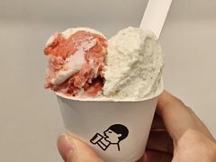-喜茶(上海打浦桥日月光gelato lab+店)