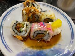 -锤头鲨毛肚海鲜烤肉自助餐厅(国购广场店)