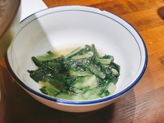 -洞庭土菜小炒馆(易发广场店)