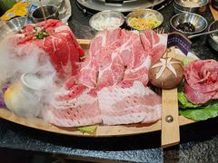 -GOGIYA·咕叽吖韩国传统烤肉店(东方新天地店)