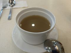 是日例汤-香港新发烧腊茶餐厅(万象店)