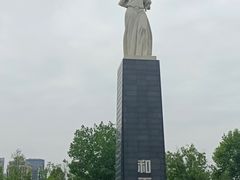 -侵华日军南京大屠杀遇难同胞纪念馆-停车场