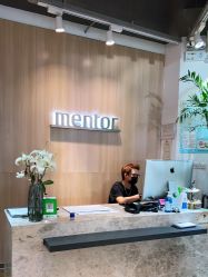 -Mentor Hair Salon