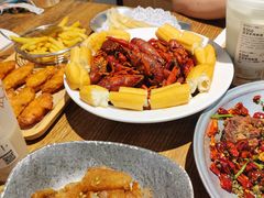 -叶派龙虾•招牌香辣蟹·海鲜(中海国际店)