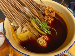 -拈签一笑黄牛肉辣卤串串