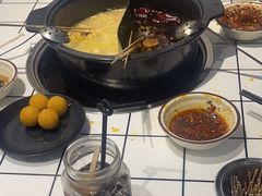 -九街淑芬掌中宝串串公司(内街文化创意园店)