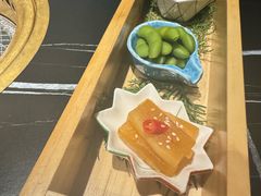 -山川小町·极番烧肉(新地假日广场店)