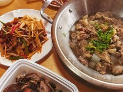 -大众跷脚牛肉馆·非遗传承单位(峨眉山店)