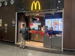 -麦当劳(北京大兴机场二层国内到达(安检外)店)