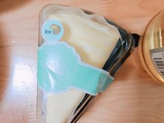 榴莲千层蛋糕切块-7cake憩刻生日蛋糕·下午茶(西安店)