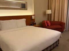 -上海浦东康桥绿地假日酒店