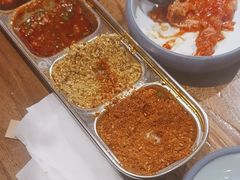 -明洞阿姨·韩式酱蟹烤肉·创意料理(三元桥店)